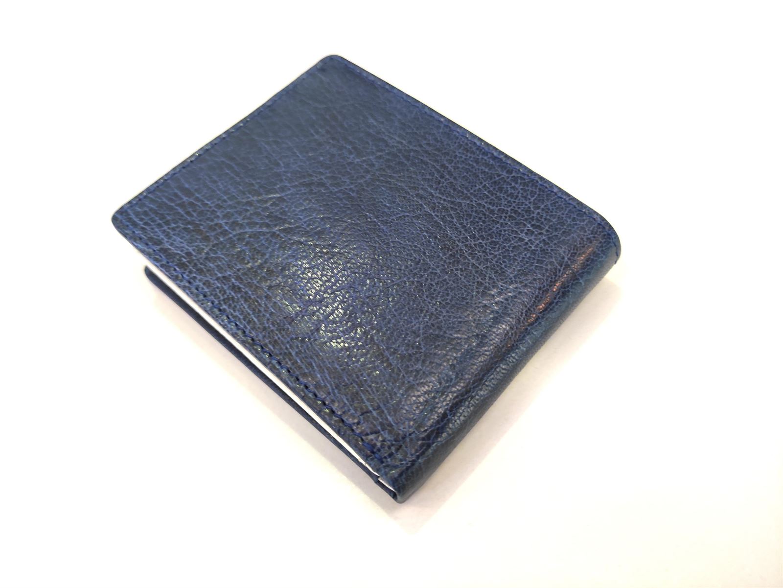 Billetera juvenil azul en piel con protección RFID - Imagen 4