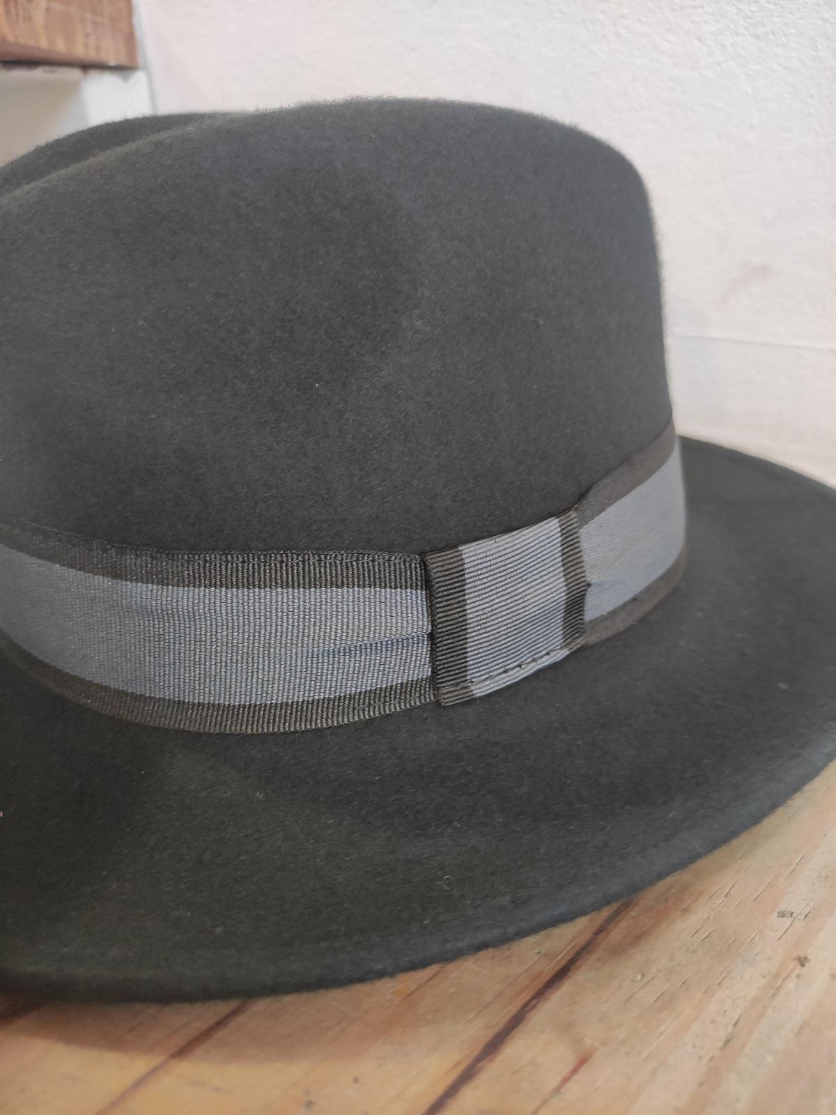 Sombrero borsalino negro de lana - Imagen 2